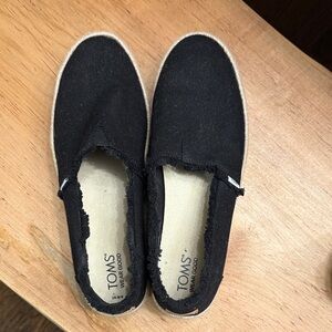 TOMS Black Canvas platform espadrilles